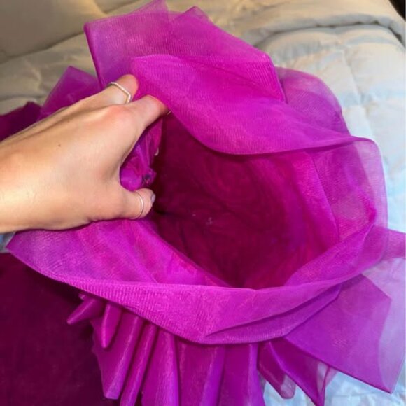 3D Floral Organza Bridal / Event Cape - Picture 7 of 9